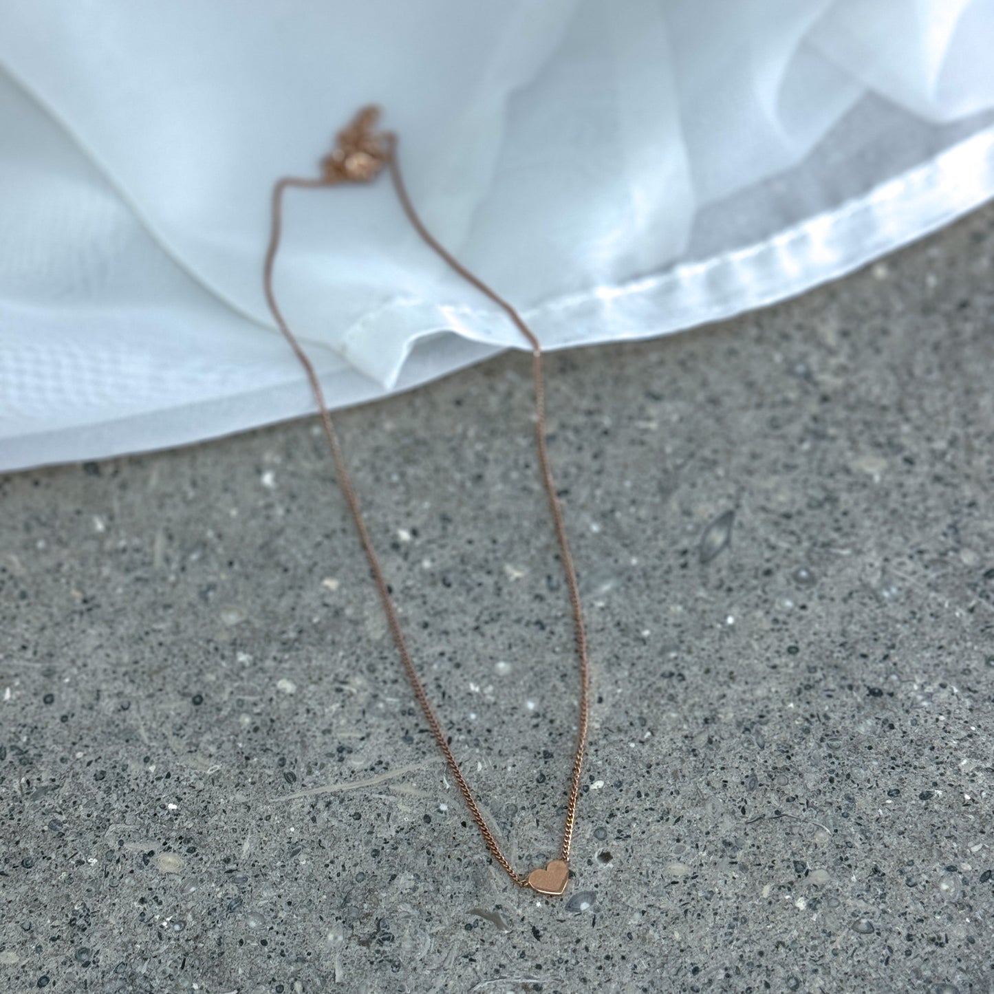 Collana choker catena grumette cm 35 stella - cuore o quadrifoglio in linea in argento 925 rosé ESSENZIALE - Lumiere Bijoux