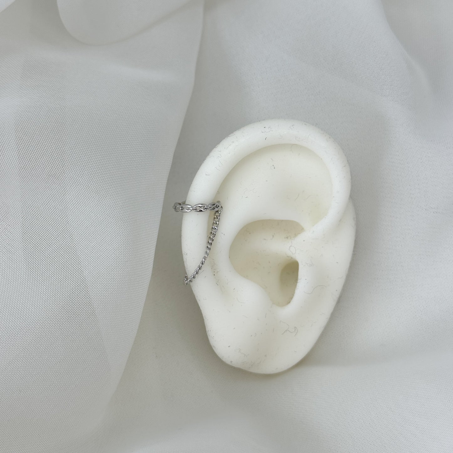 Earcuff grumette con catena - Lumiere Bijoux