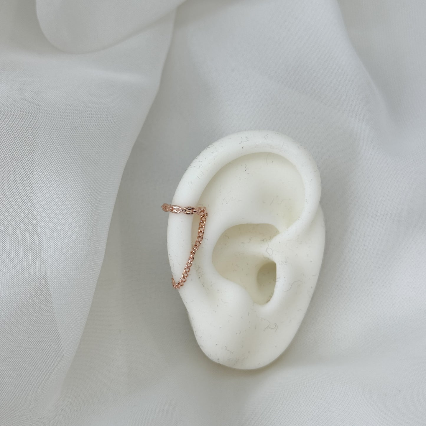 Earcuff grumette con catena - Lumiere Bijoux