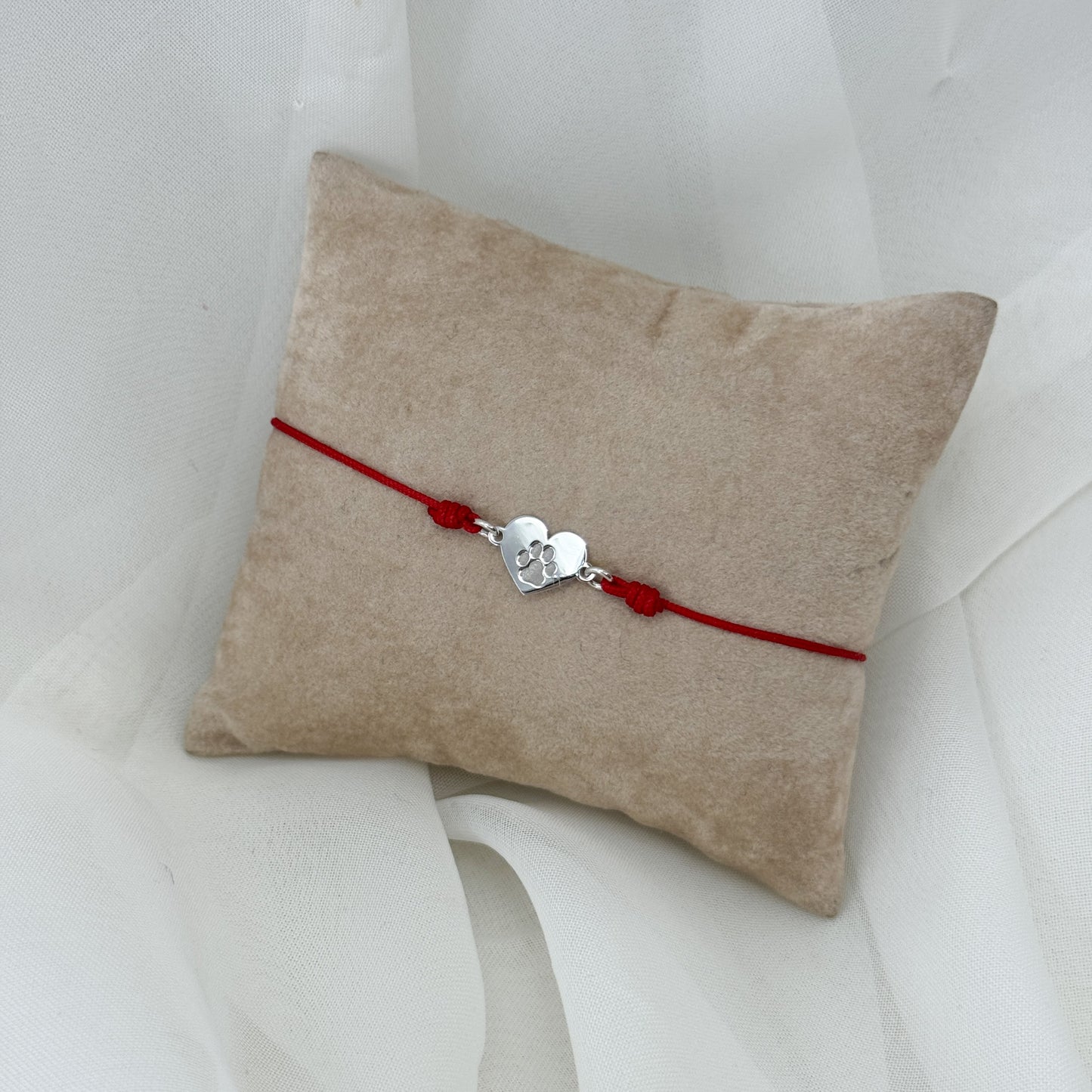 Bracciale con cordino e cuore con zampetta centrale - Lumiere Bijoux