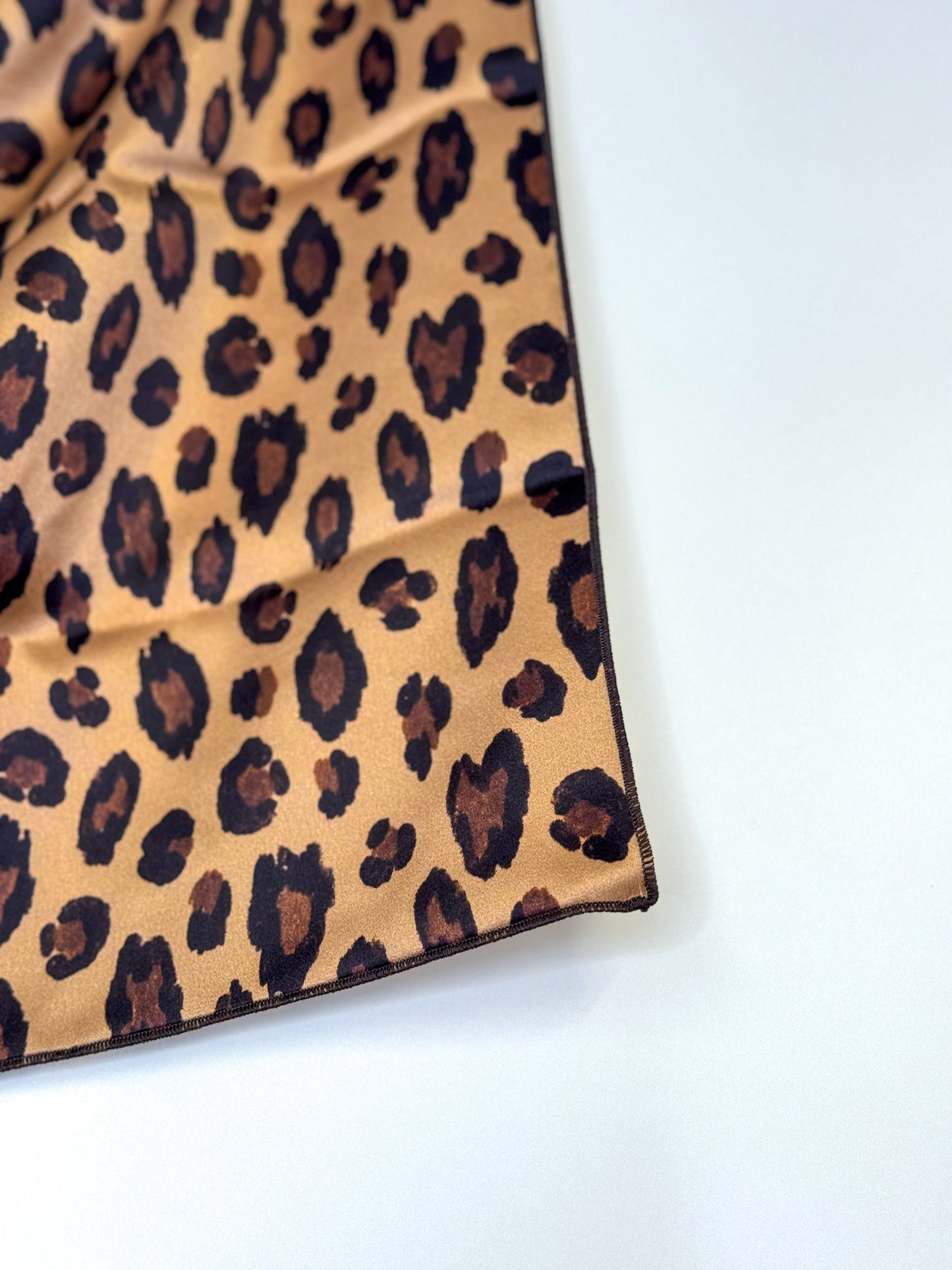 Foulard 100% seta - Leopardato Caramello - Lumiere Bijoux
