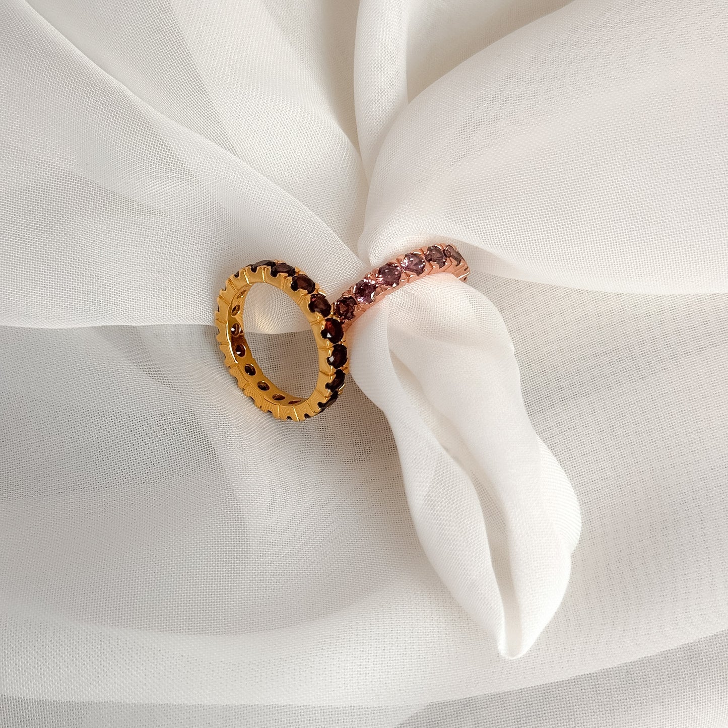 Anello fedina eternity 0.4cm a misura zirconi lilla e brown