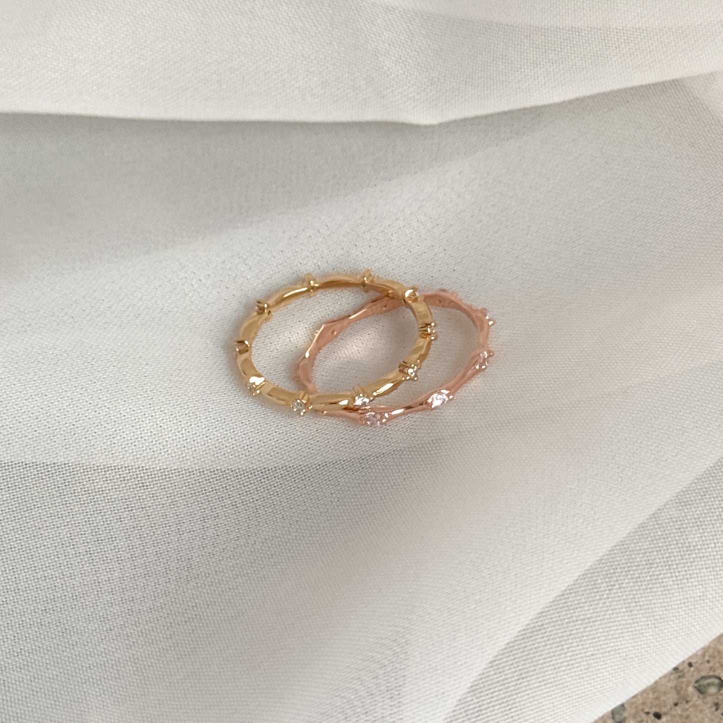 Anello fedina a misura multi micro zirconi bianchi - Lumiere Bijoux