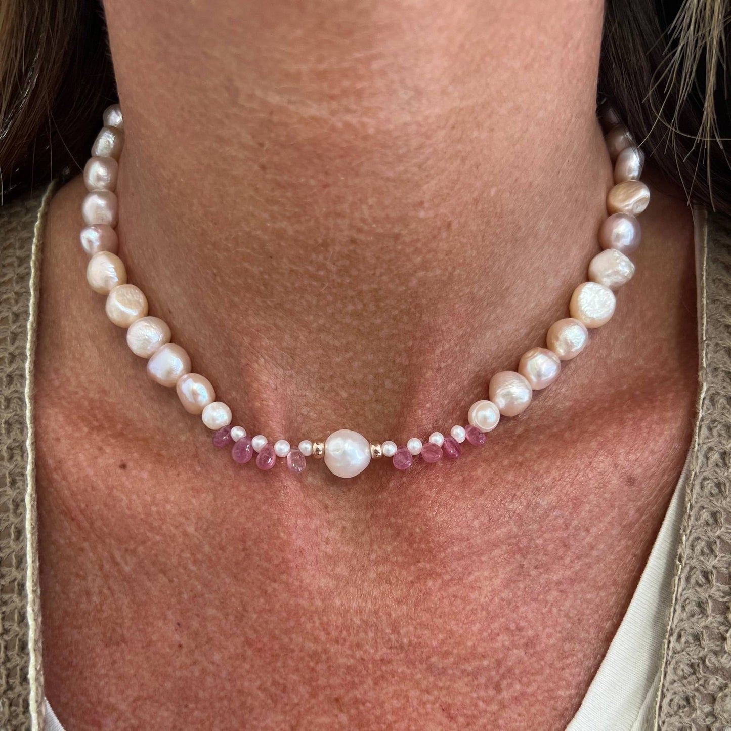 Collana perle sassetto rosa e bianche e zaffiri rosa - PU100 - Lumiere Bijoux