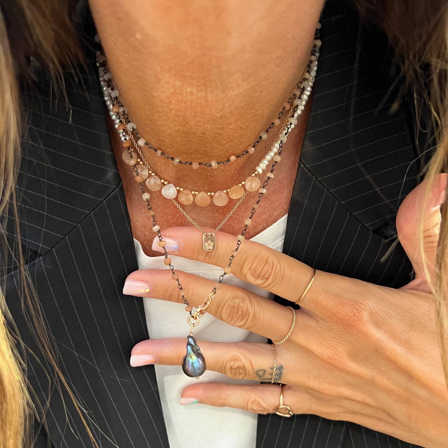 Collana lunga trasformabile cm 75 argento rutenio pietra di luna con perla barocca nera pendente - Lumiere Bijoux