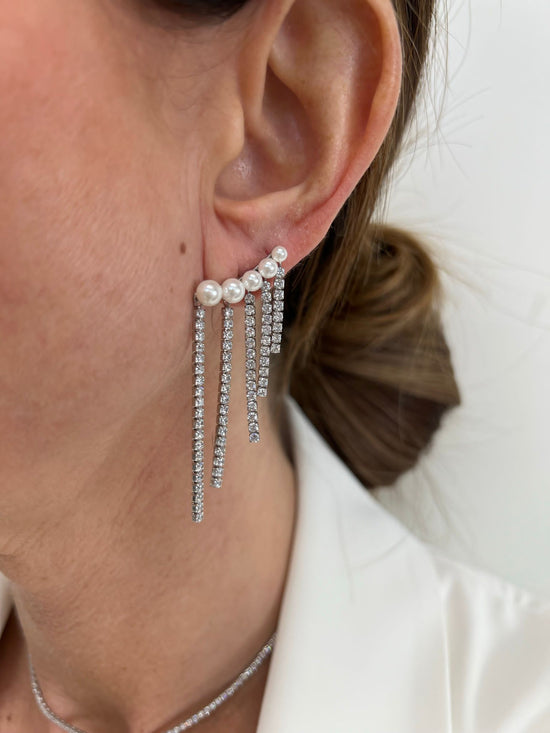 Coppia orecchini gioiello con cinque perle e fili di zirconi bianchi argento bianco