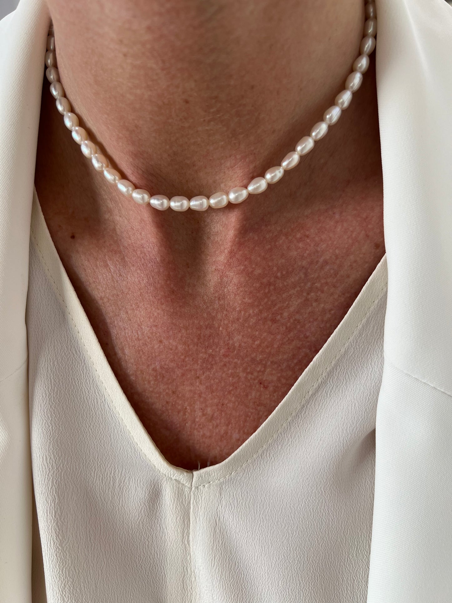 Collana perle risino bianche da 0,5 mm cm35