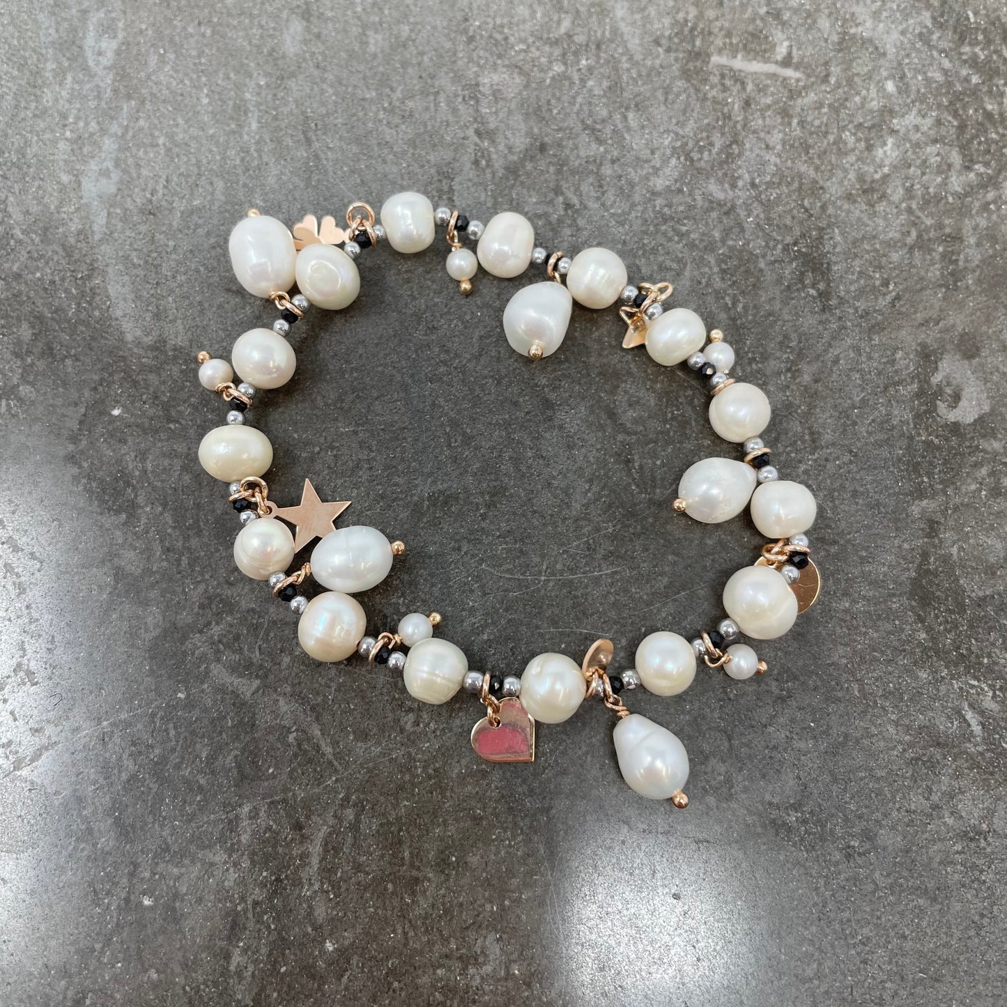 Bracciale con perle d'acqua dolce e chiusura in argento - Pearls Bracciale con perle d'acqua dolce e chiusura in argento - Pearls