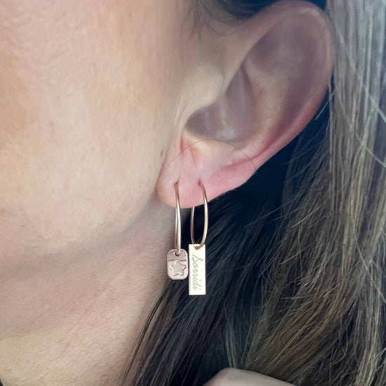 Orecchini cerchio Noisette con targhetta cuore stella o sorridi argento rosé - Lumiere Bijoux