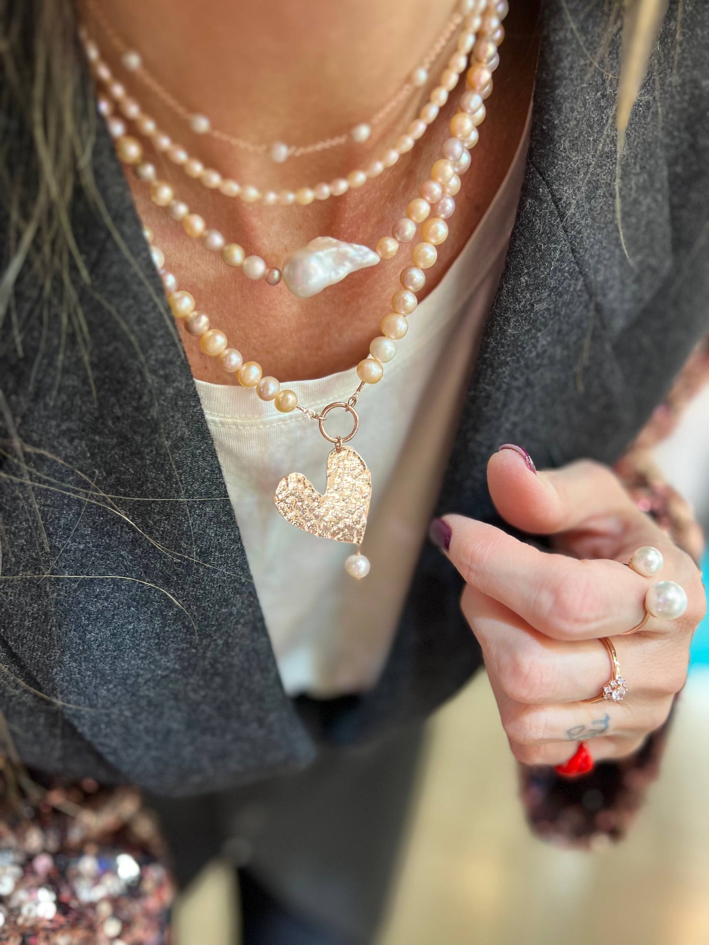 Collana di perle rosa e lilla tonde con cuore maxi NINI pendente - Lumiere Bijoux