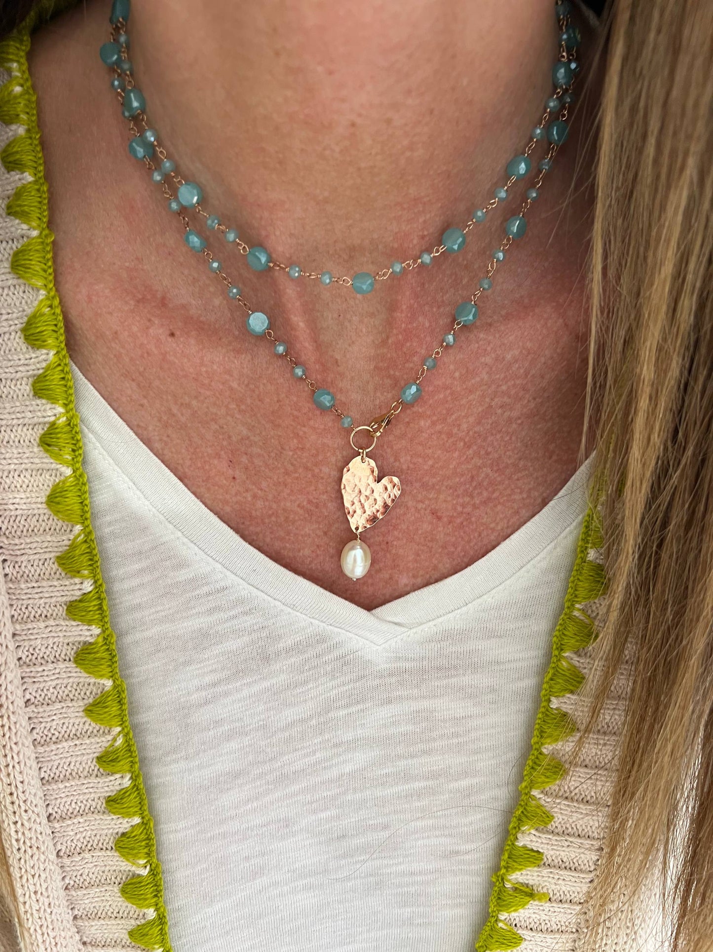 Collana lunga trasformabile cm 75 argento rosé soggetto battuto e perla naturale pendente - Lumiere Bijoux