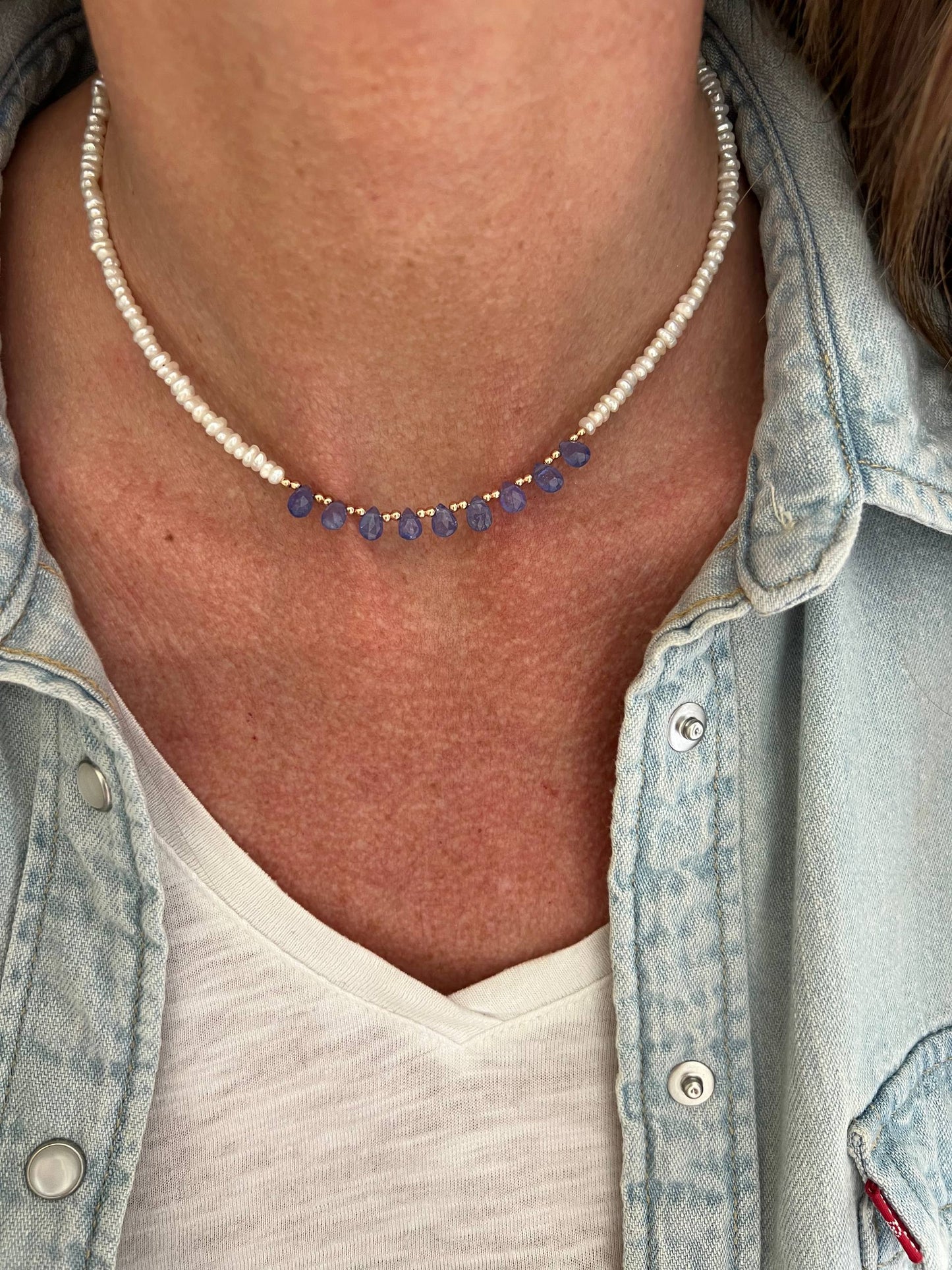 Collana PANAREA con perle conchiglia irregolari e pietre semipreziose cm 36 - Lumiere Bijoux