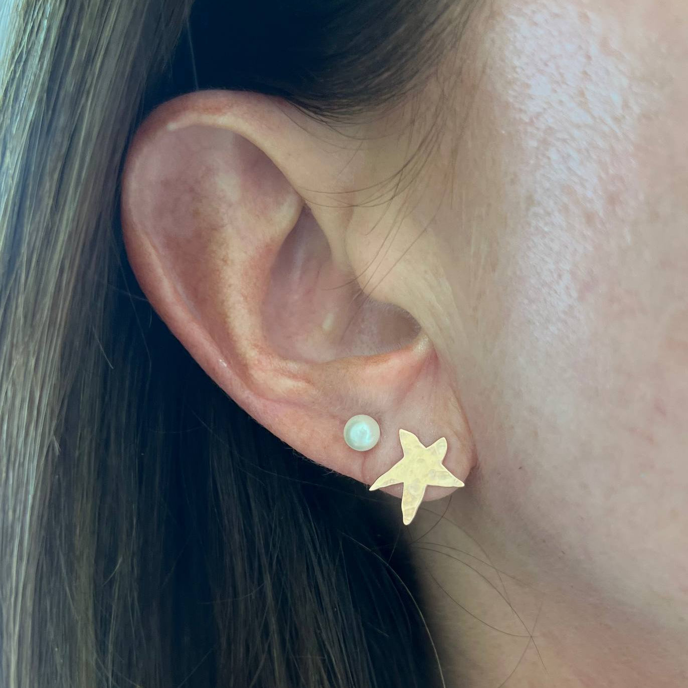 Coppia orecchini lobo stella asimmetrica battuta argento 925 rosé - Lumiere Bijoux