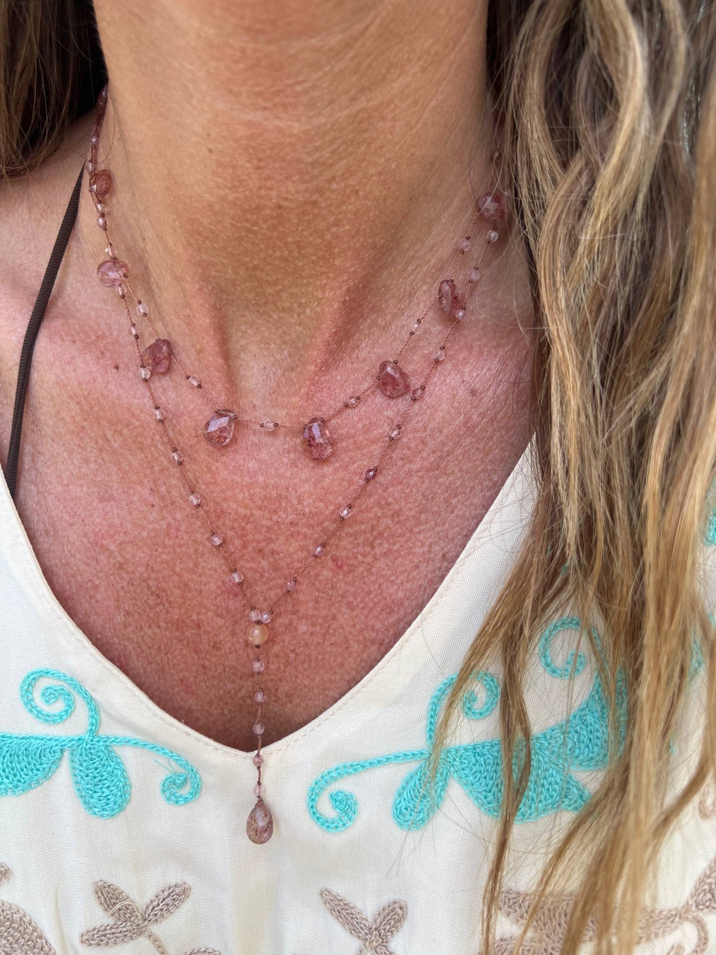 Collana regolabile filo di seta e pietre goccia - Lumiere Bijoux