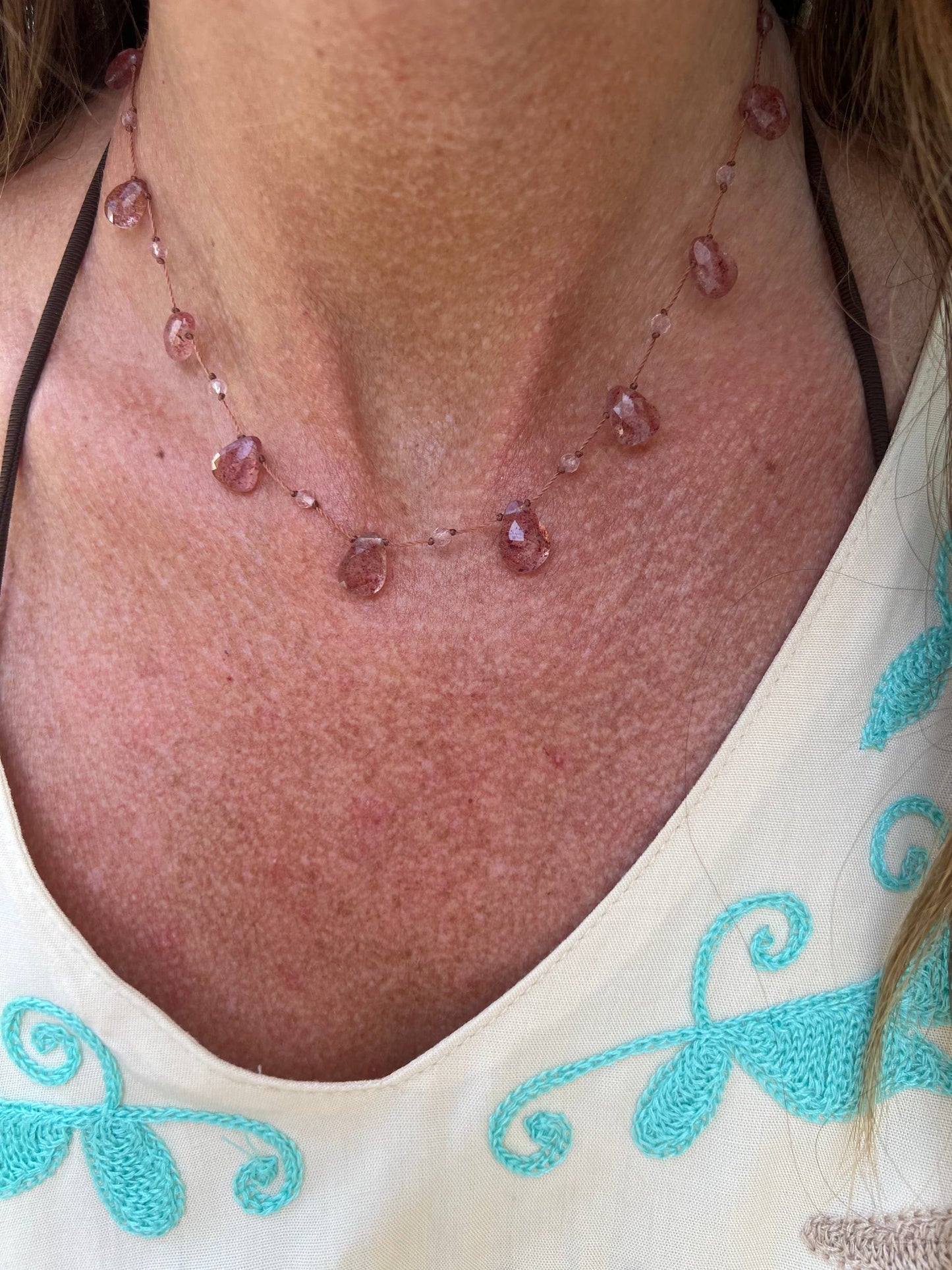 Collana regolabile filo di seta e pietre goccia - Lumiere Bijoux