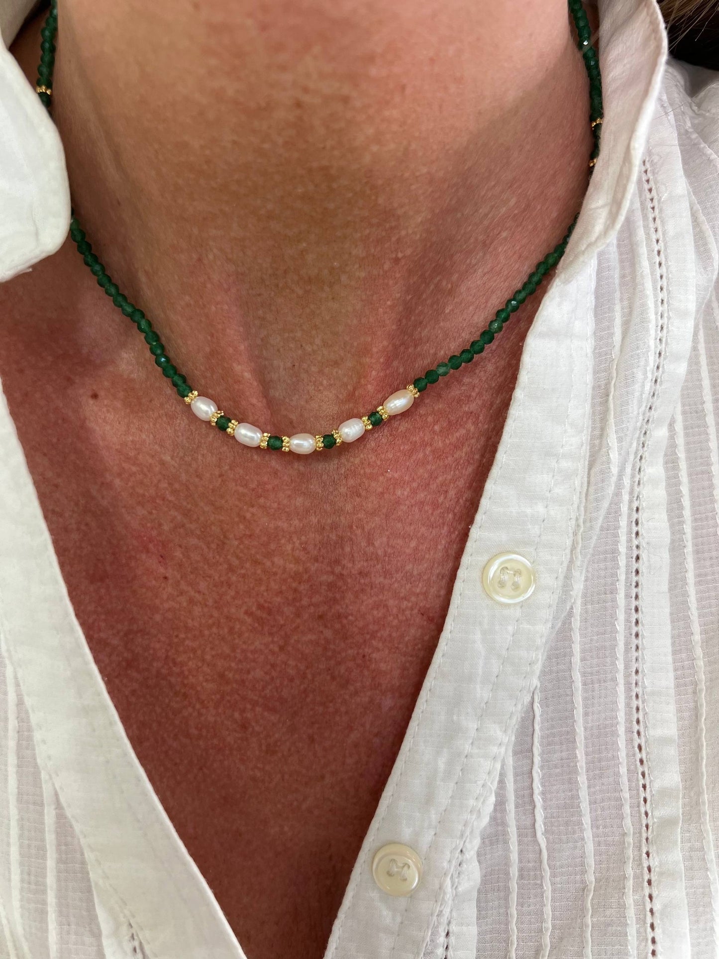Collana cristalli e perle risino naturali bianche cm 38 base ottone - Lumiere Bijoux