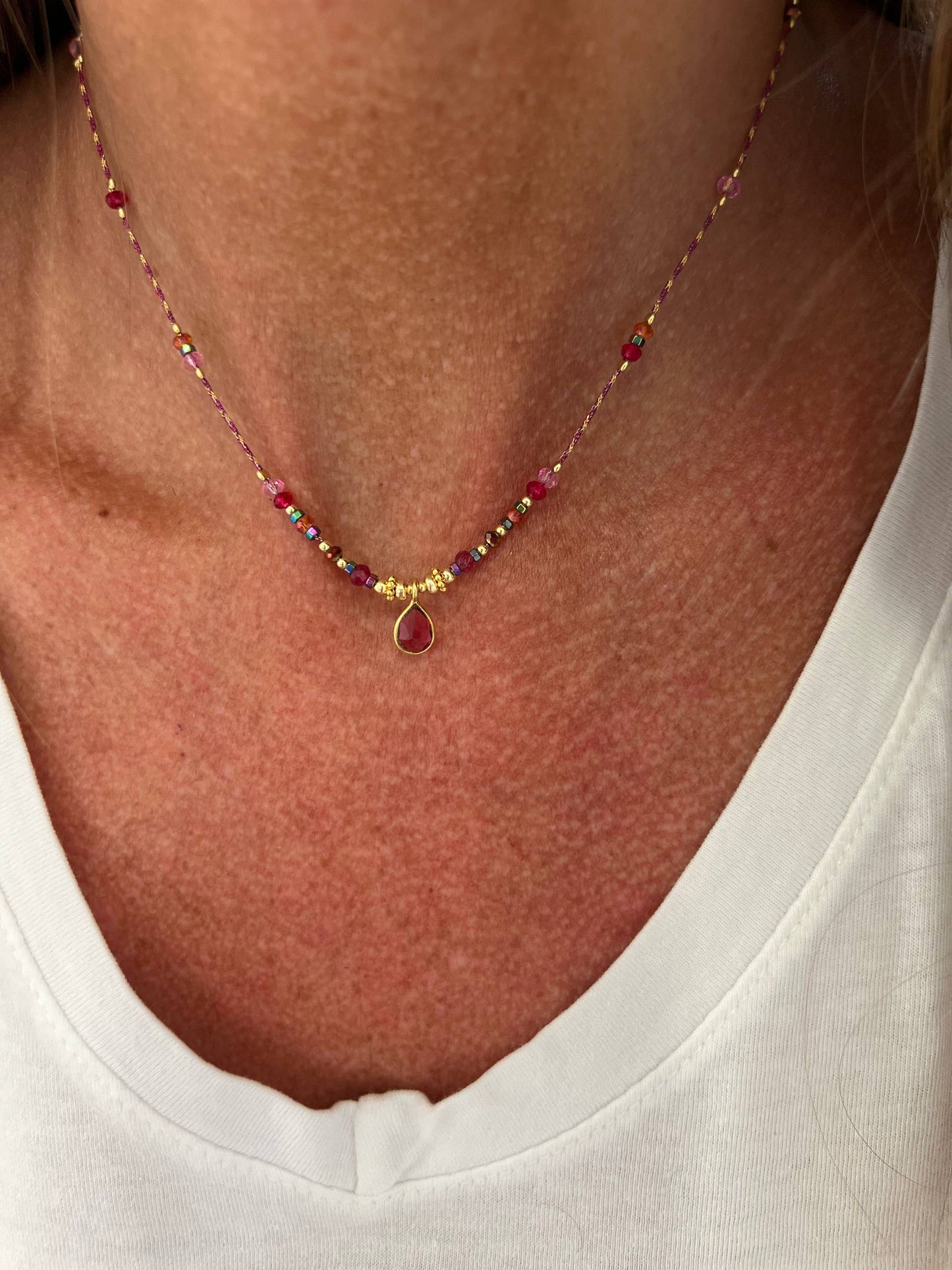 Collana regolabile con cordino e pietra semipreziosa pendente - Lumiere Bijoux