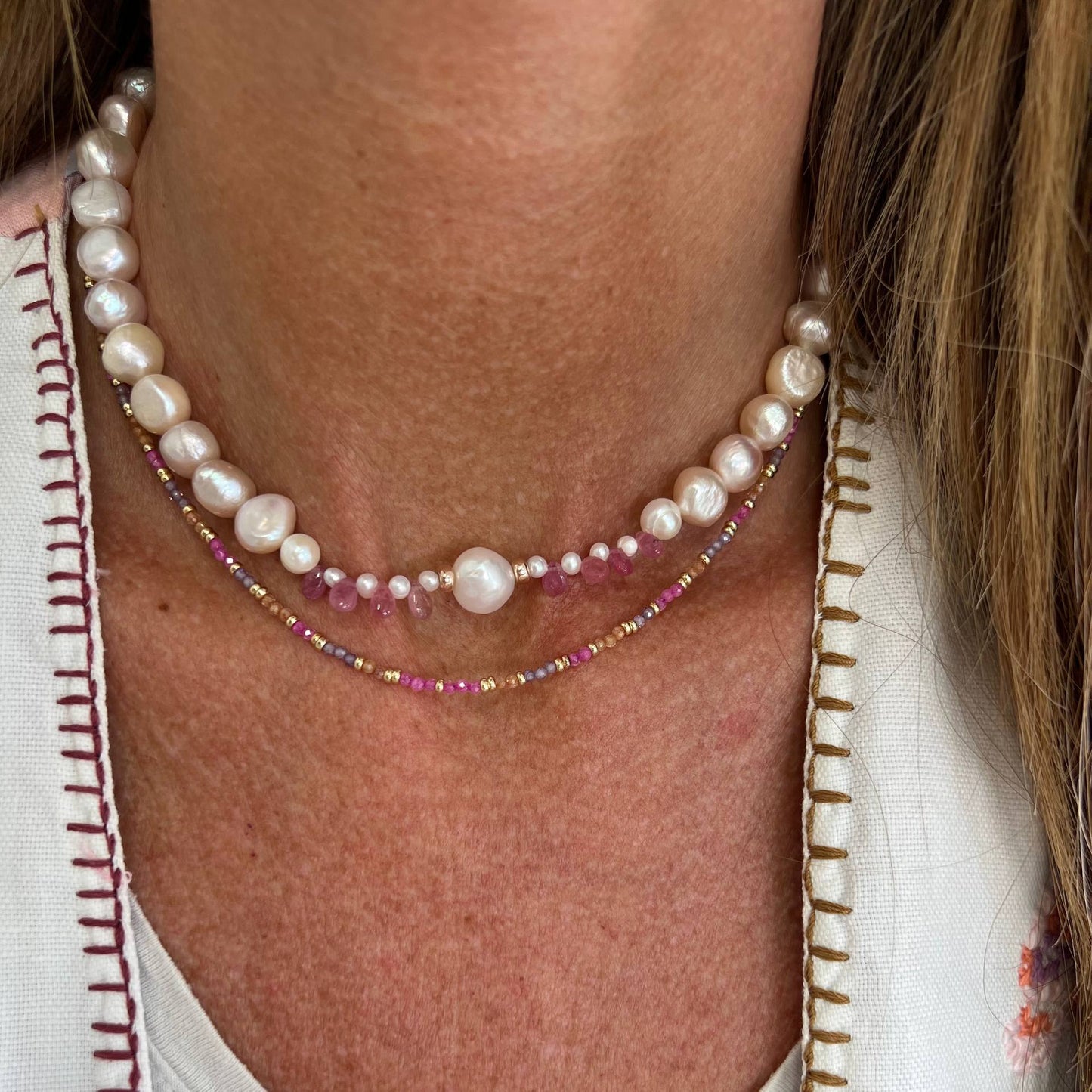 Collana perle sassetto rosa e bianche e zaffiri rosa - PU100 - Lumiere Bijoux