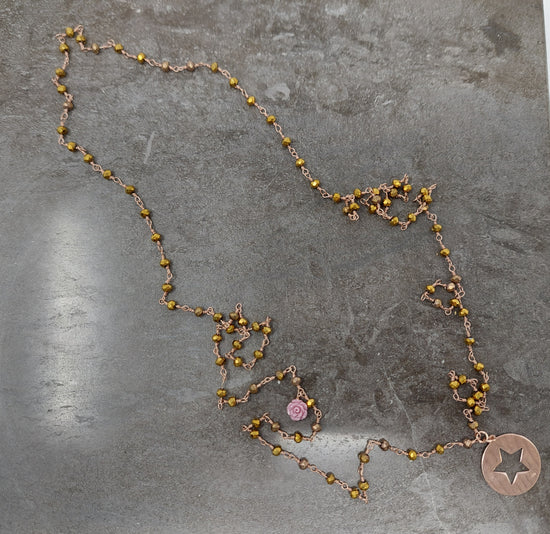 Collana cristalli dorati con rosellina e cialdina rosè traforata con stella - cm 90