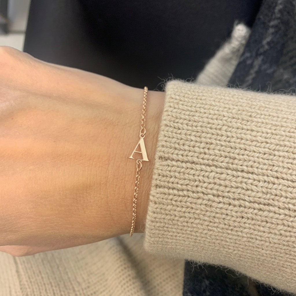 Bracciale catena rollò con iniziale stilizzata a tua scelta da 0,8 mm - Lumiere Bijoux