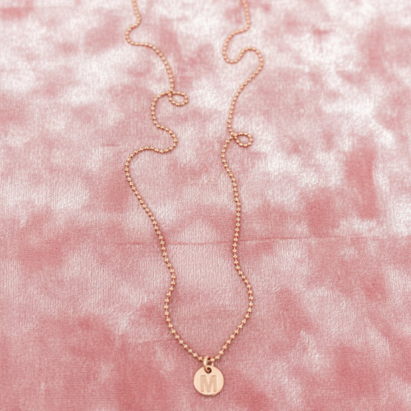 Collana catena militare micro cm45 più allungamento rosé con tondino da 0,6 mm con iniziale incisa a tua scelta - Lumiere Bijoux