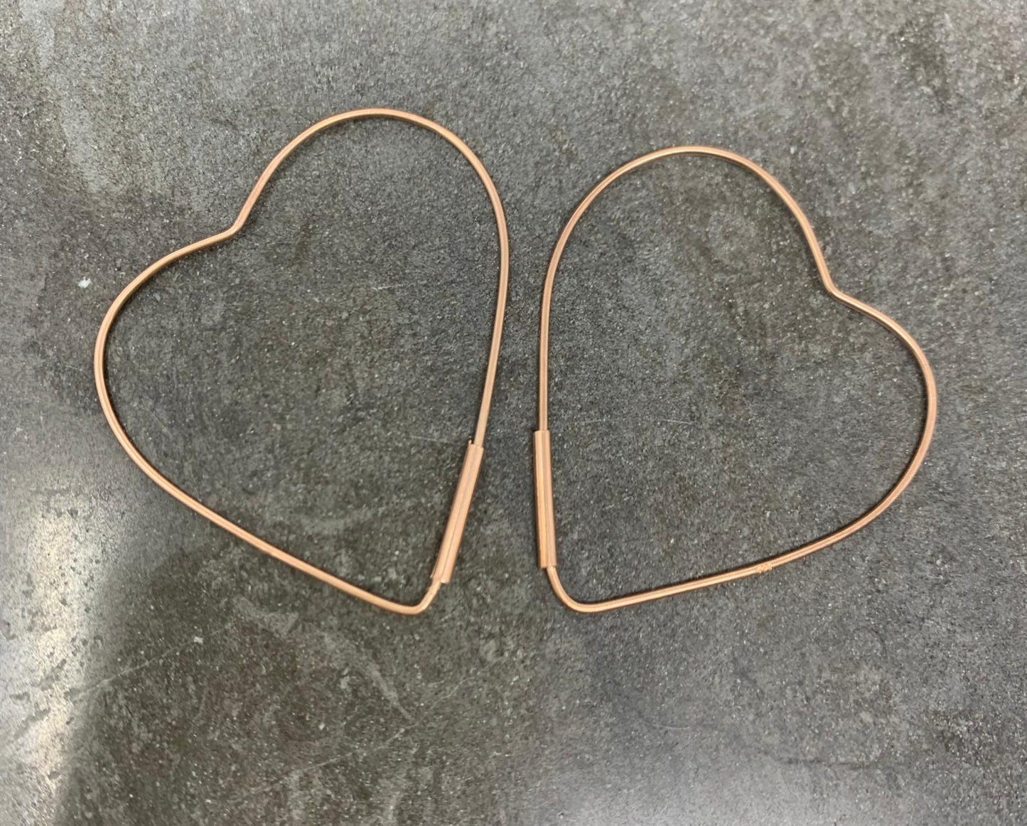 Coppia orecchini a forma di cuore da 4,5 cm