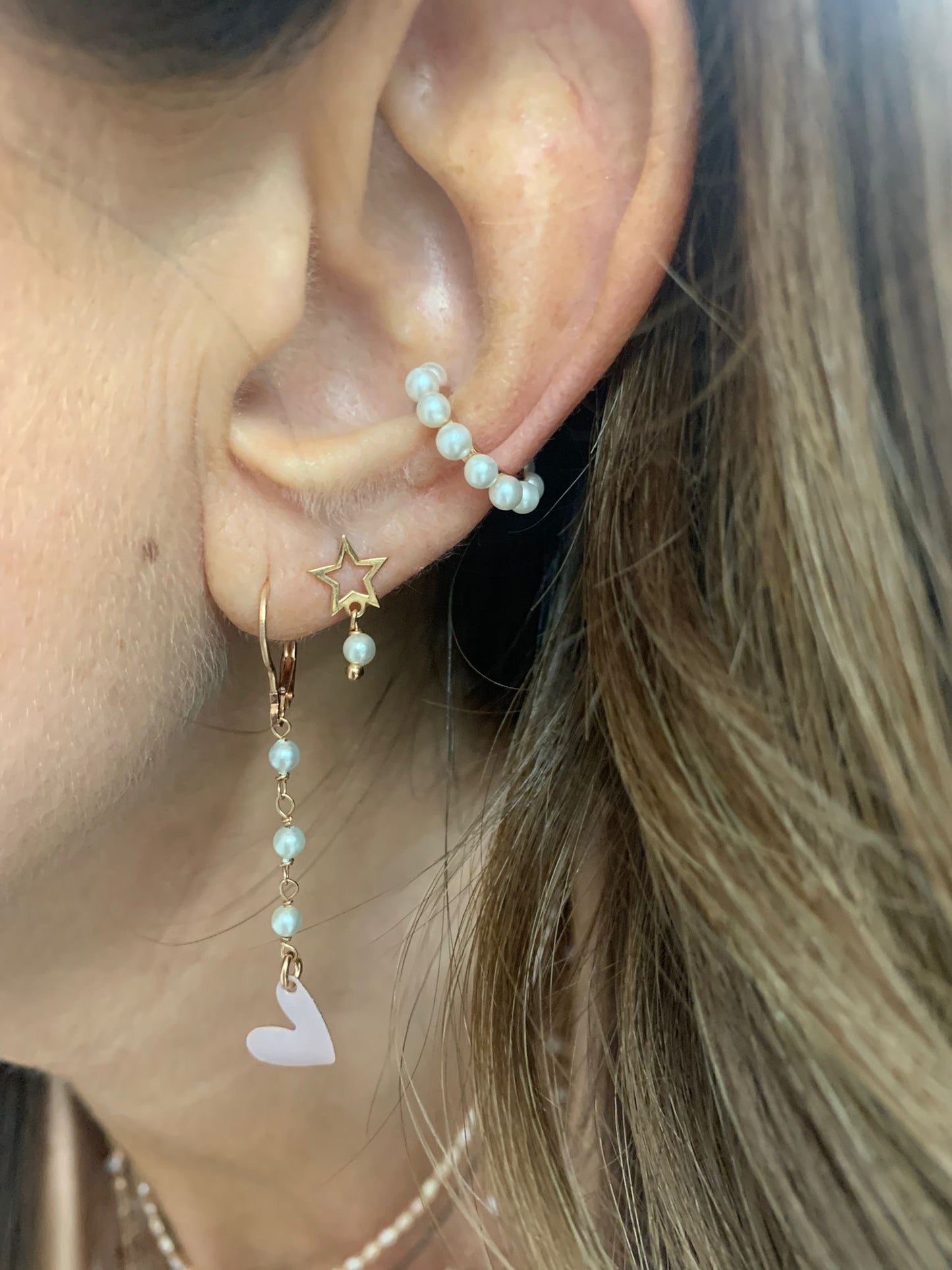 Coppia orecchini a monachella con perle, stella vuota e cuore formentera cipria
