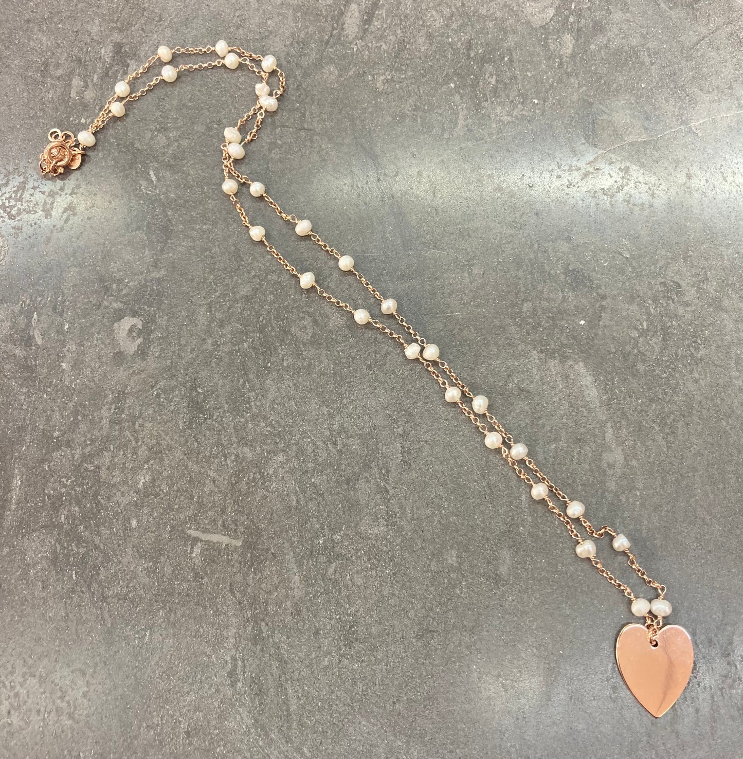 Collana catena a perle con cuore rosè allungato - cm 50 - Lumiere Bijoux