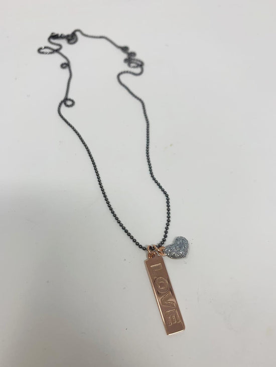Collana catena militare rutenio cm 50 con cuore glitter argento e targhetta rettangolare “Love”
