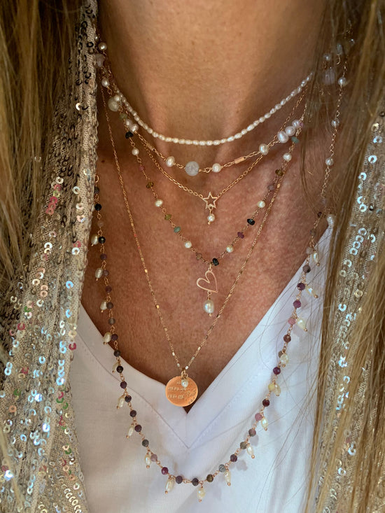 Collana/bracciale catena dadini Cm 36 più  3 di allungamento rosé con perle bianche  e pietre naturali rosa, lilla e azzurre