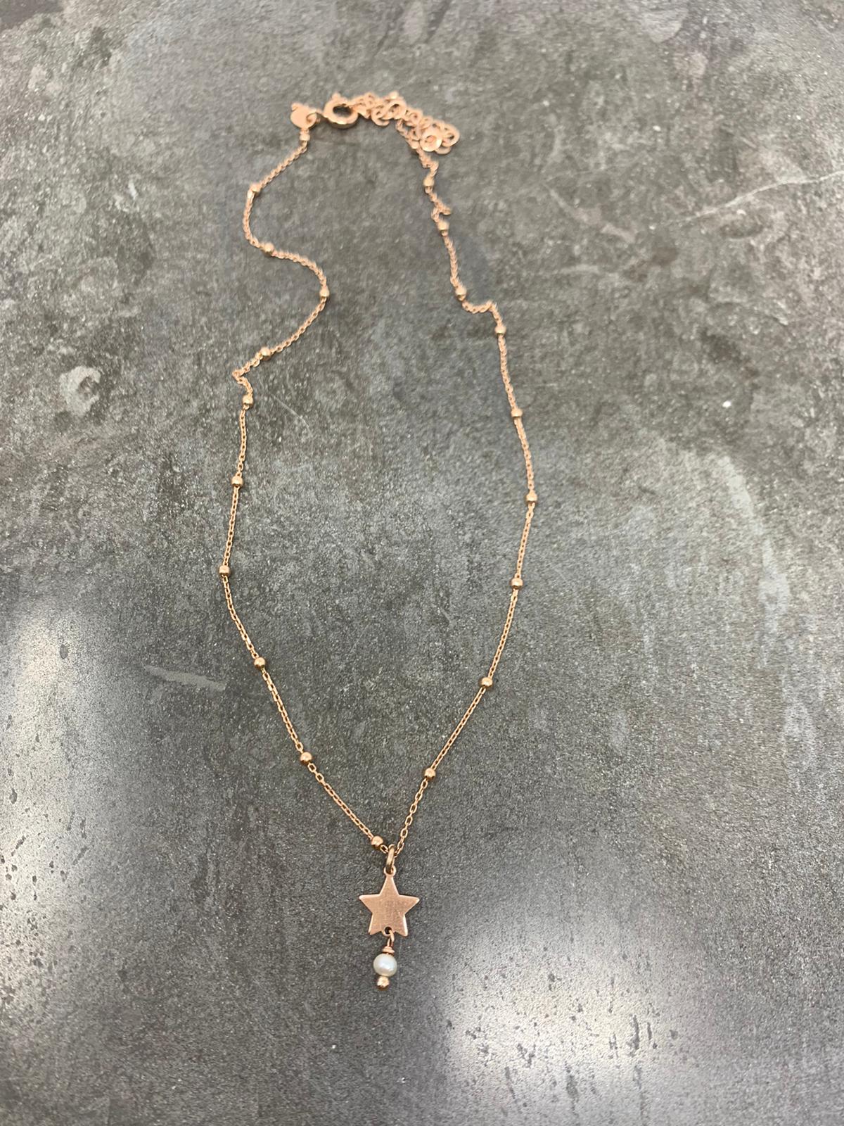 Collana Choker micro Rosario rosé cm35 con stella e piccola perla pendente - Lumiere Bijoux